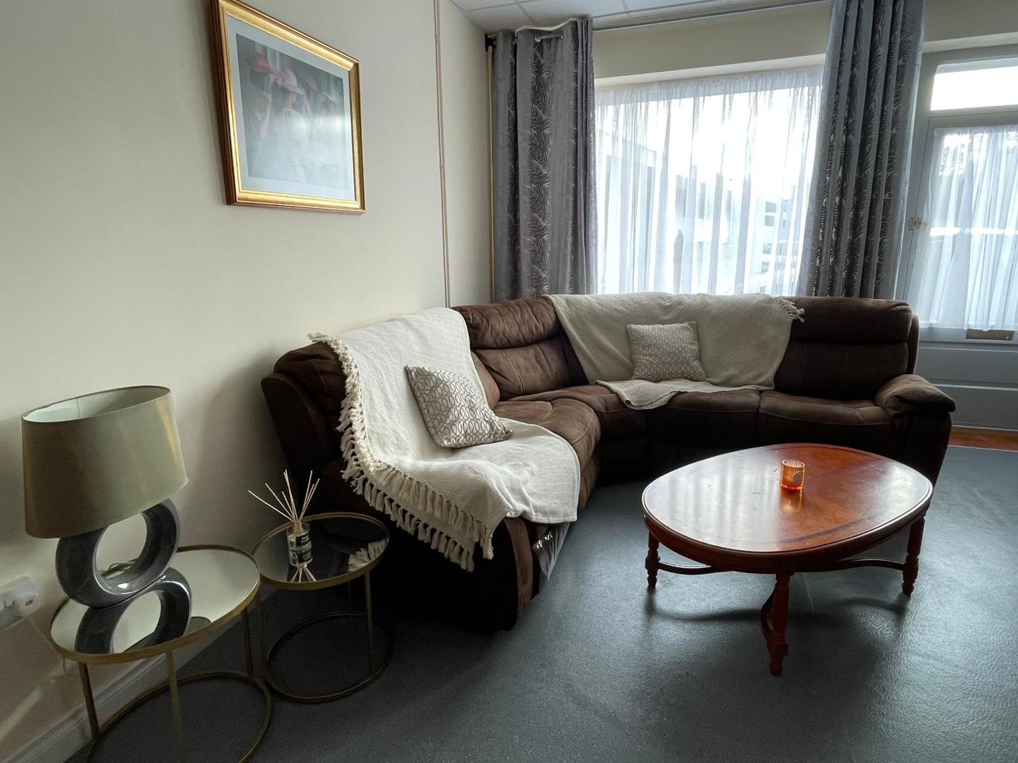 Cosy Apartment Cahir Exterior photo